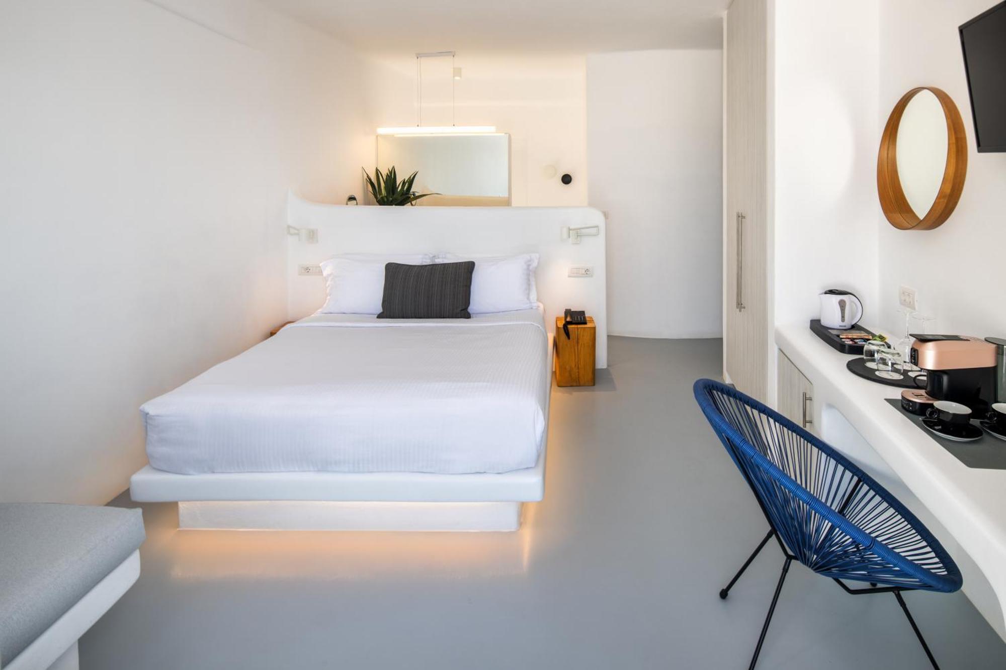 Alunia Incognito Suites - Adults Only Pyrgos Kallistis Bagian luar foto