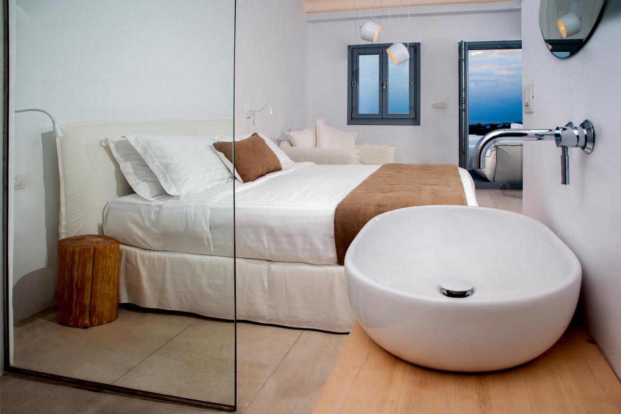 Alunia Incognito Suites - Adults Only Pyrgos Kallistis Bagian luar foto