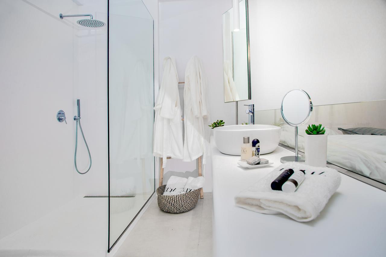 Alunia Incognito Suites - Adults Only Pyrgos Kallistis Bagian luar foto